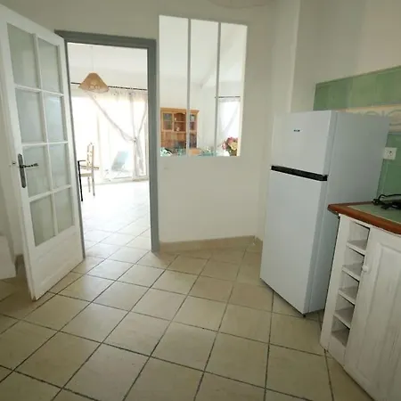 La Maison Sur La Plage 아파트 *